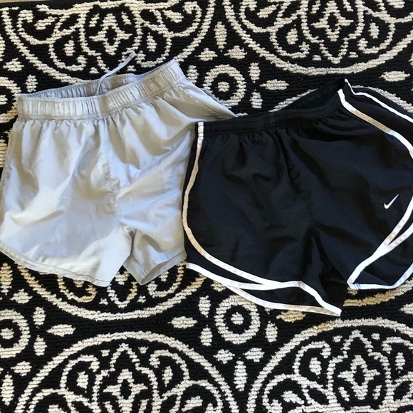 Nike Dri-Fit Short Bundle - Picture 1 of 9